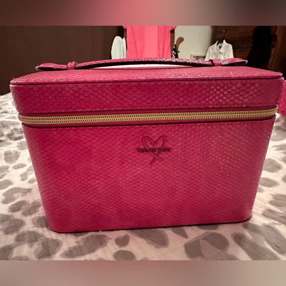 Victoria Secret Makeup Case